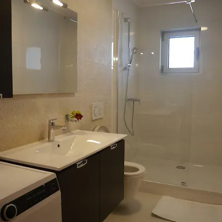 Apartament Mario Migros *